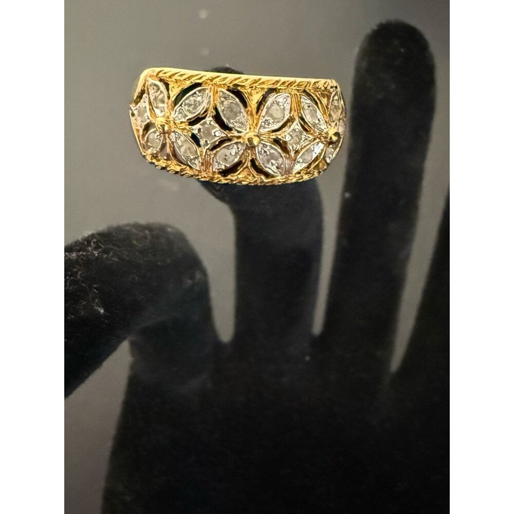 Gold Vermeil w/ Moissanite Flower Size 7 Ring Vintage